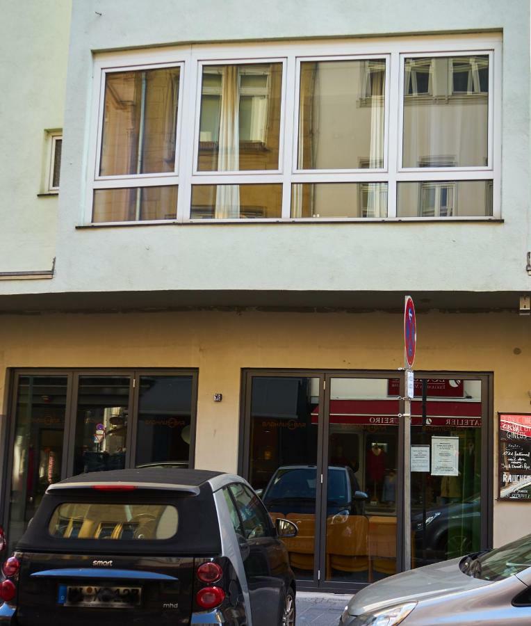 Perfectly Downtown / Mitten Im Geschehen Wiesbaden Eksteriør bilde